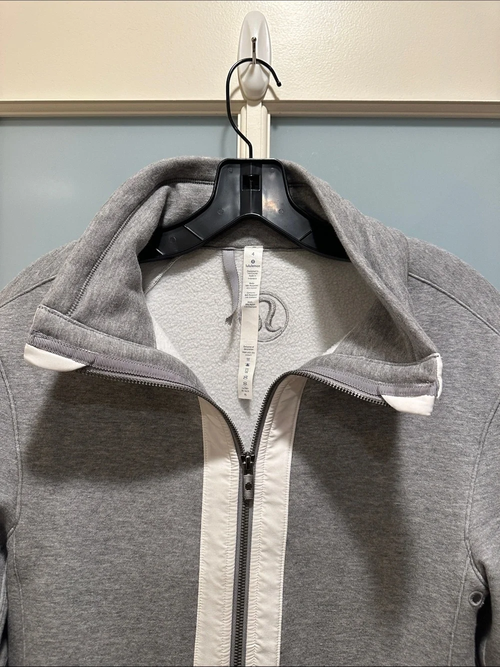 lululemon athletica soft gray